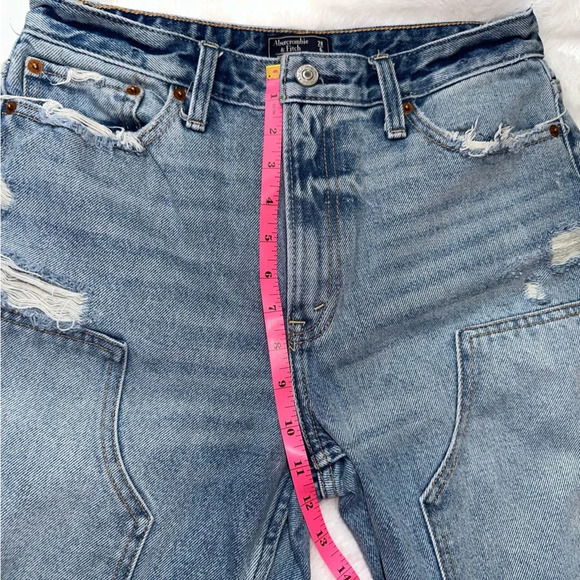 Abercrombie & Fitch Annie High Rise Girlfriend Jean 28 Distressed Loose Barrel - Picture 9 of 11
